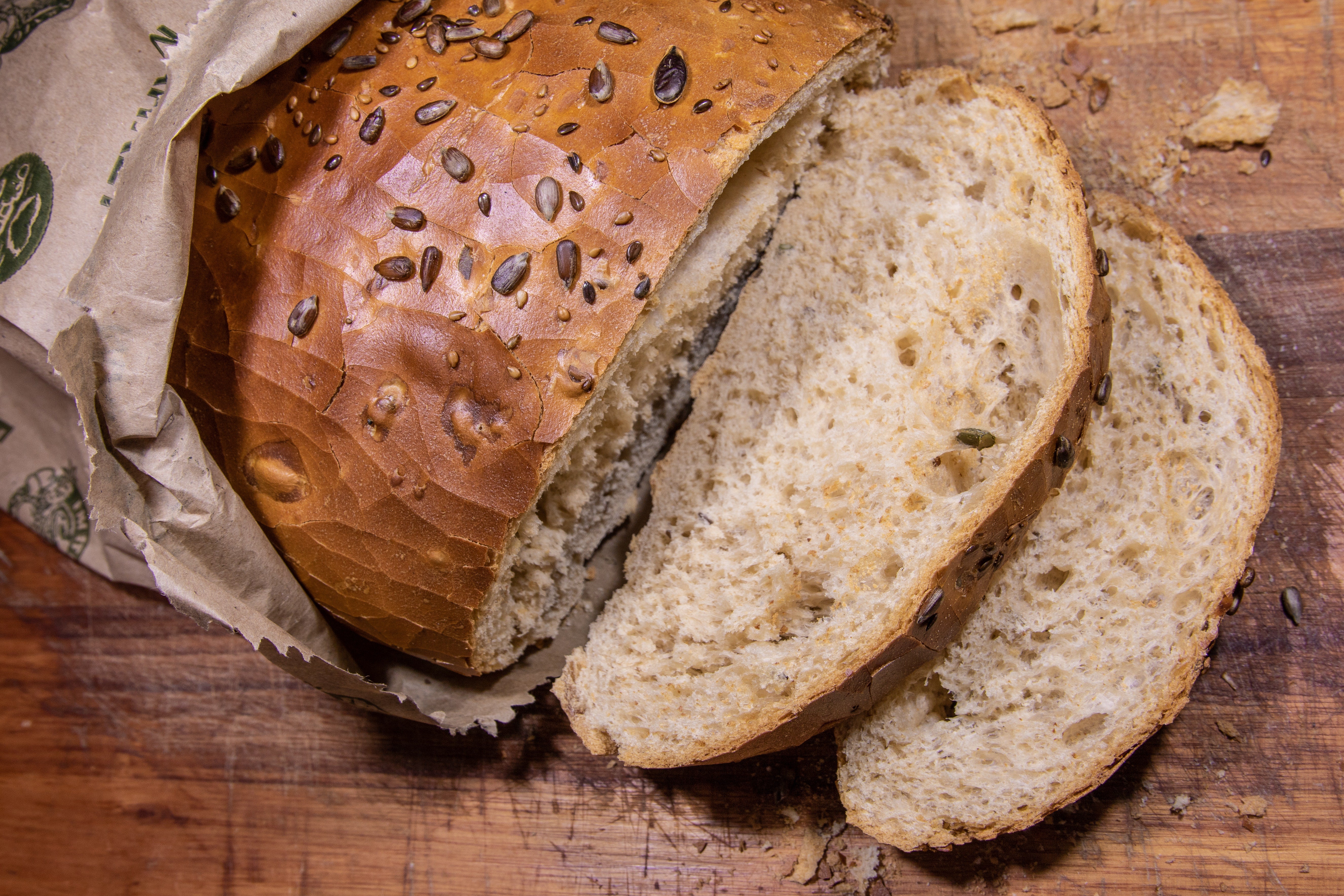 Bread containing Manganese